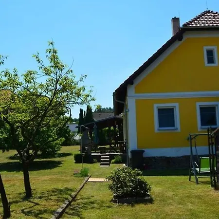 Holiday 1 * Zruc nad Sazavou
